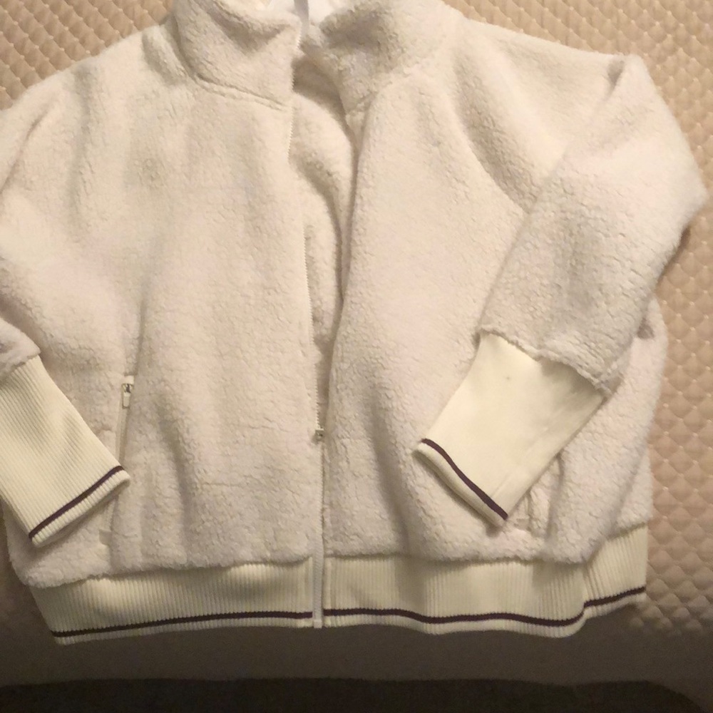 Athleta cream teddy bear jacket